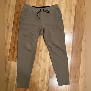 UNRL business casual joggers